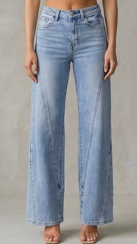 High Waist Straight Jeans with Pockets