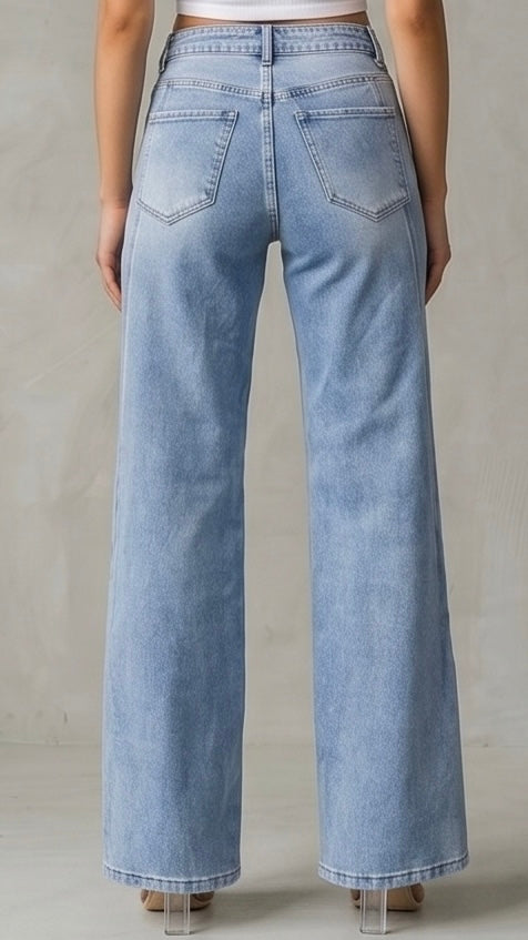 High Waist Straight Jeans with Pockets