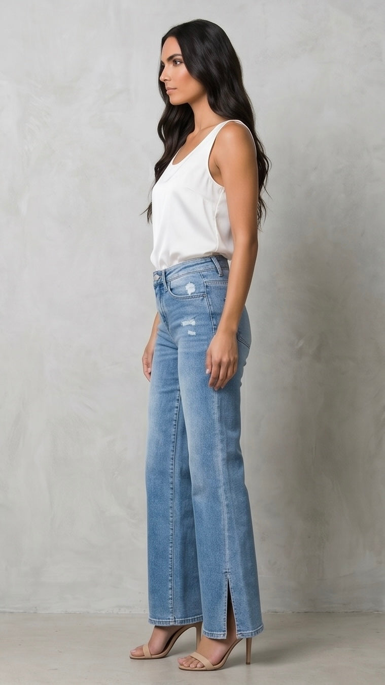 Slit Side Leg Jeans with Pockets