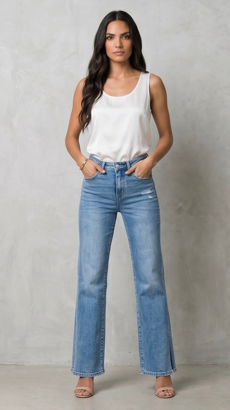 Slit Side Leg Jeans with Pockets
