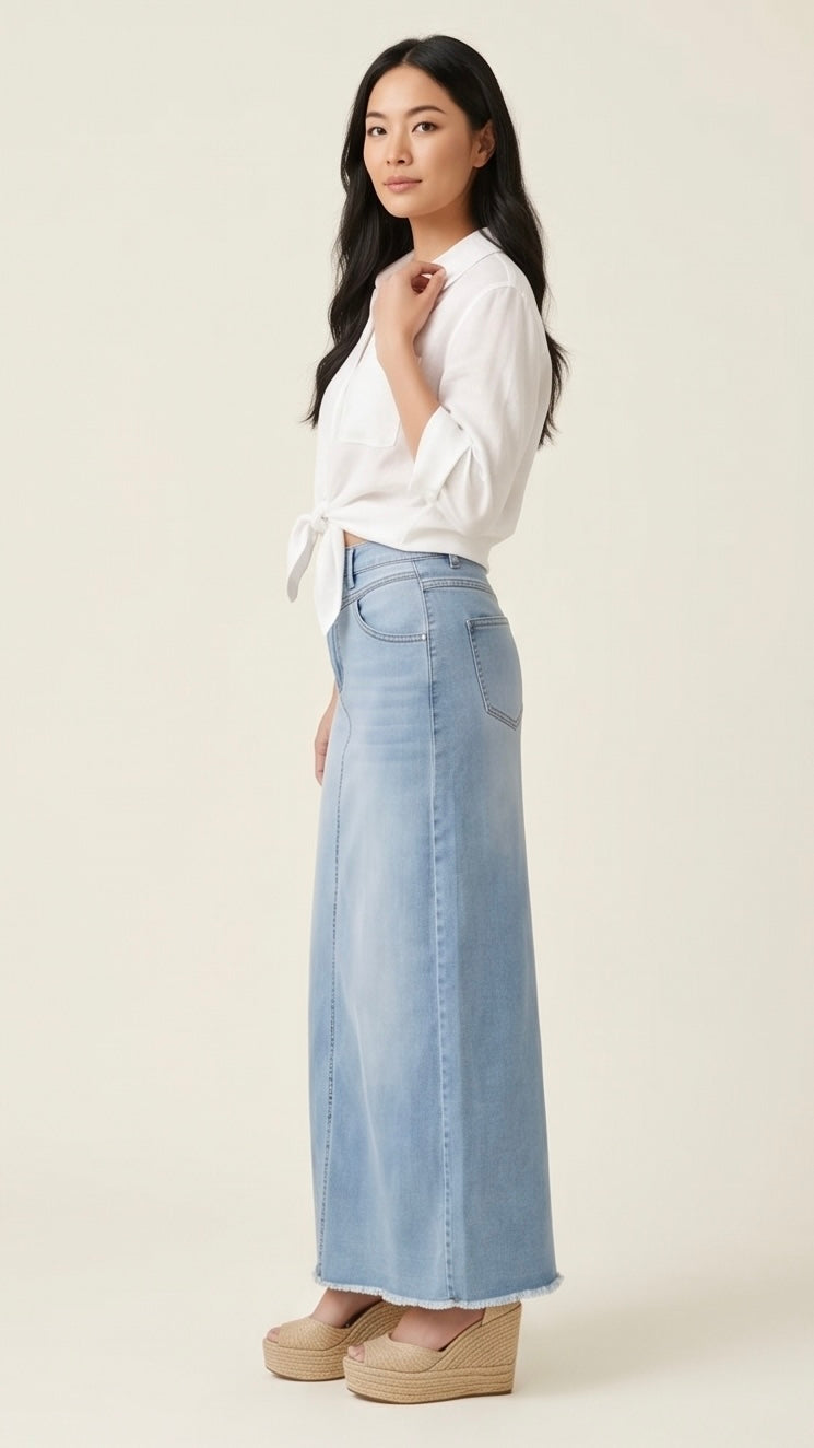 ISSUE/Denim Raw Hem Maxi Skirt
